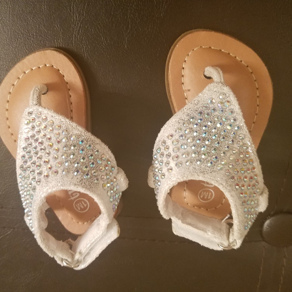 “Sold” Baby shoes